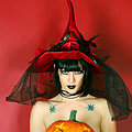 Goth Babe Asphyxia Noir Carves a Pumpkin Naked